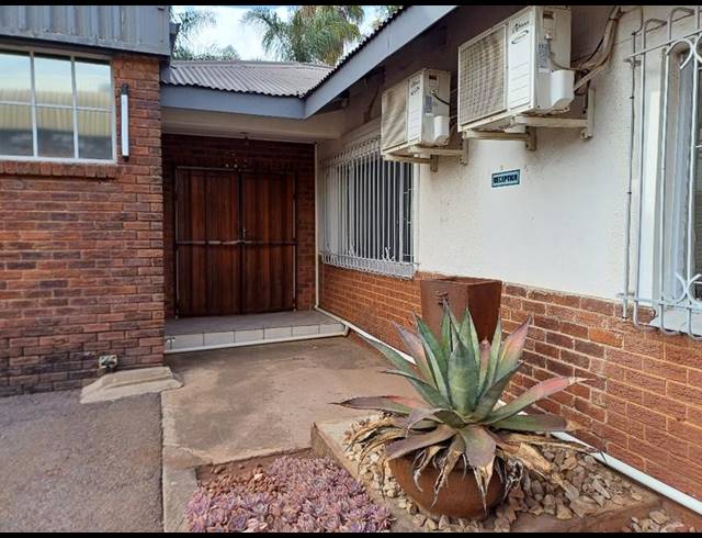 INDUSTRIAL PROPERTY TO RENT IN HENNOPS PARK INDUSTRIAL